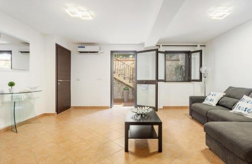 Partanna Apartamento | La Casa Di Alina Mondello