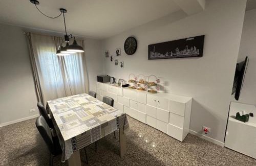 Flero Cama Y Desayuno | La casa di Amelie