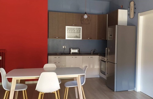 Sant'Eustacchio Apartamento | La casa di Anna, new three-room apartment with balcony and garage.