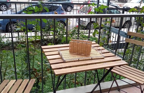 Sant'Eustacchio Apartamento | La casa di Anna, new three-room apartment with balcony and garage.