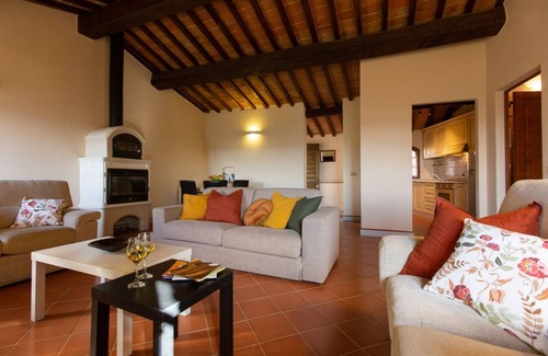 San Gimignano Apartamento | La Casa di Bernard - with pool
