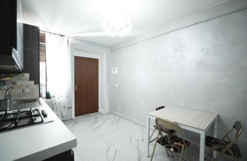 Vernate Apartamento | La Casa di Chiara