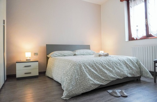 Bollate Apartamento | La casa di Emy - One Bedroom Apartment, Sleeps 4