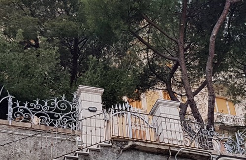 Castelletto Apartamento | "La Casa di Lella" Elegante apartamento en el centro