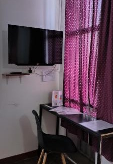 Antananarivo Avaradrano Hotel | La Casa Di Luna - Hotel with Pool and Restaurant in Antananarivo
