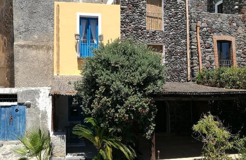 Santa Marina Salina Casa | La Casa di Via Lungomare
