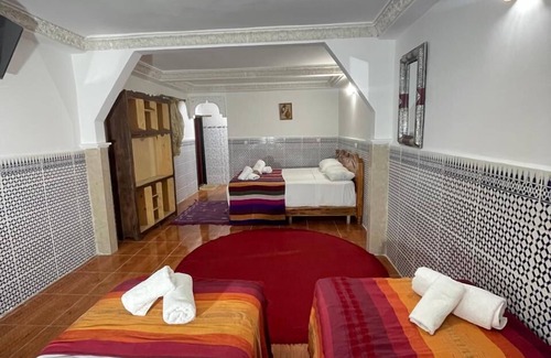Layoun Casa | La Casa Espanyola