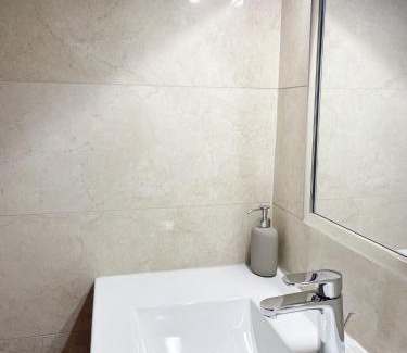 Montbrison Apartamento | La Casa
