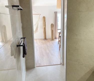 Montbrison Apartamento | La Casa