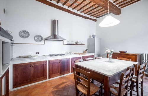 Panicale Casa | LA CASA IN PIAZZA