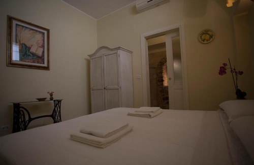 Rocca Imperiale Cama Y Desayuno | La Casa Incantata