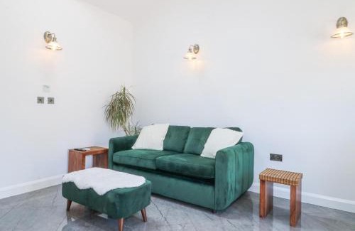 Arnold Casa | La Casa Lipa