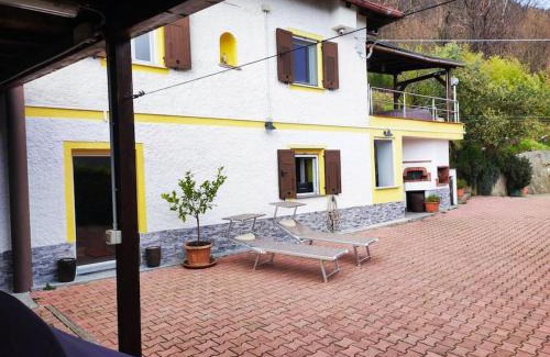 Busalla Casa | La Casa nel Bosco