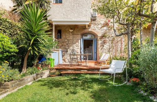 Suvereto Casa | La casa nel castello e il giardino segreto