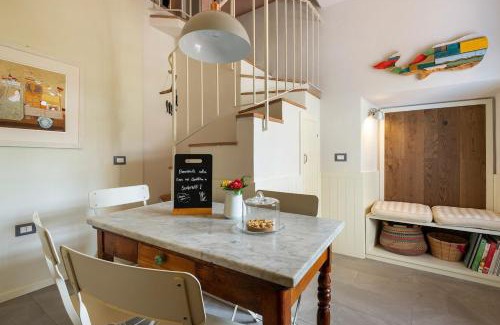 Suvereto Casa | La casa nel castello e il giardino segreto