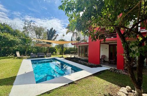 Penas Blancas Casa | La Casa Pina Pacifica near La Fortuna