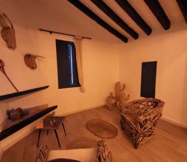 Santomera Casa | La Casa Rosa de Finca Doña Carmen