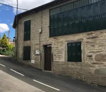 Cerdillo Casa | La Casa Verde en Sanabria de 4 habitaciones y 2 baños