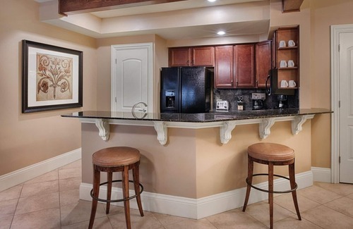 Main - Military Plaza Casa | La Cascada Close to the River Walk