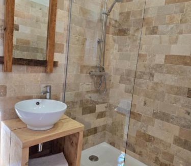 Montfort-sur-Argens Casa | La cascade de Carcès