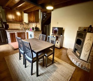 Parres Apartamento | La Casería de Los Hevia 1 y 2