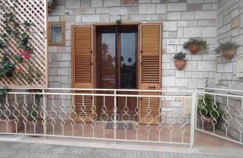 Castromediano Apartamento | La casetta col cortile