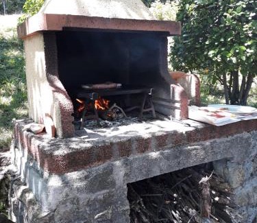 Campestri Chalet De Esquí | La casetta nel prato
