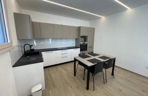 Grosotto Apartamento | La Casetta -Valtellina-15 min Bernina Express