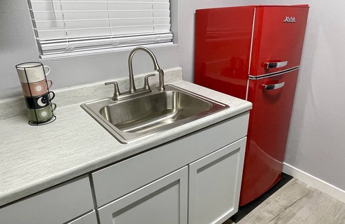 Brownsville Casa | La Casita 2