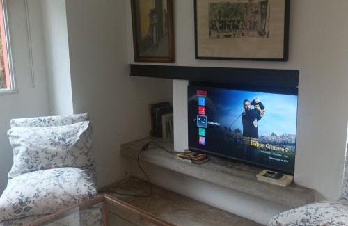 Villa Allende Casa | La casita anaranjá