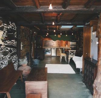 Tronceda Casa | La Casita de Coelho