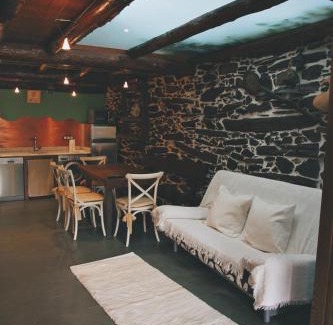 Tronceda Casa | La Casita de Coelho