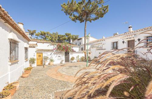 Urbanizacion Pinos Verdes Casa | La Casita De Pueblo Andaluz - Happy Rentals