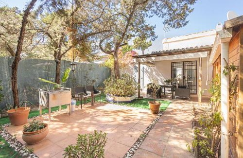 Urbanizacion Pinos Verdes Casa | La Casita De Pueblo Andaluz - Happy Rentals