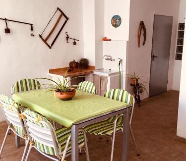 Macastre Casa | La casita Santa Bárbara