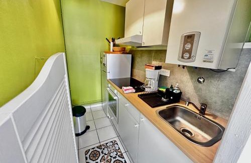 Courseulles-sur-Mer Apartamento | La Casita, triplex avec jardin proche du centre