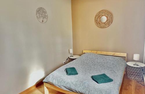 Courseulles-sur-Mer Apartamento | La Casita, triplex avec jardin proche du centre