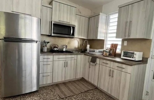 Borinquen Apartamento | Casita Eight Minutes Crashboat Beach