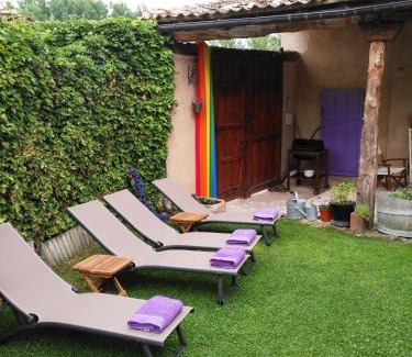 Valdesaz Casa | La Casona de Castilnovo - Gay Men Only