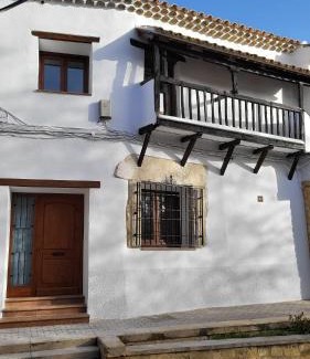 Cardenete Casa | La Casona de Roser