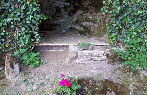 Chatillon-Saint-Jean Casa | LA CAVE - STONE BUILDING