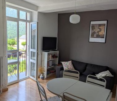 Saint-Pierre-de-Chartreuse Apartamento | La Chartr’heureuse in the heart of the Park