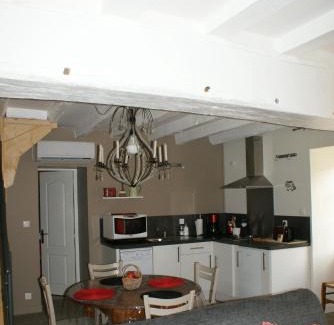 Saint-Jean-du-Bois Casa | La Chaine
