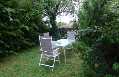 Montgueux Cama Y Desayuno | La Chambre D'amis LA COSTIGNIERES