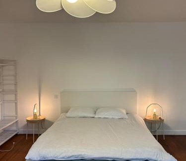 Bouloc Apartamento | La chambre de Bouloc confortable et calme
