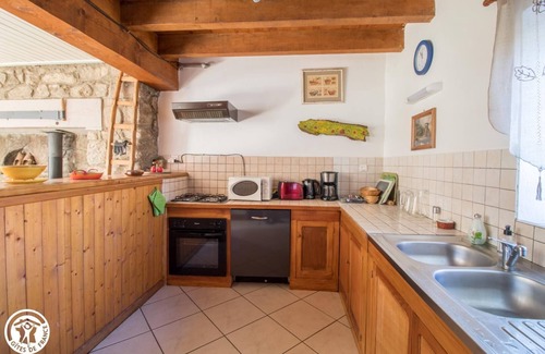 Saint-Antheme Casa | La Chaumière - Saint-antheme