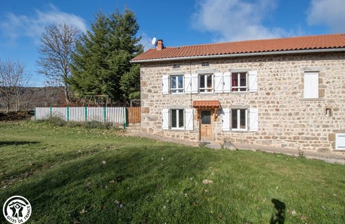 Saint-Antheme Casa | La Chaumière - Saint-antheme