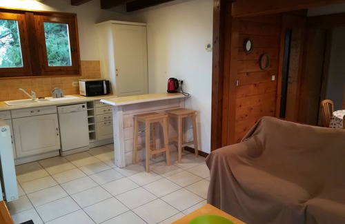 Saint-Paul-en-Chablais Chalet De Esquí | Chalet independiente "LA CHENEAU" y jardín maduro