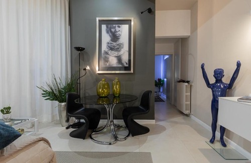 Taranto Casa | La Chimera Luxury Home