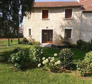 Neuville-Bosc Casa | LA CHOUETTE